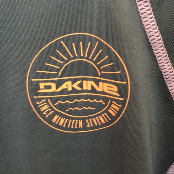 ☀️🌊Two for $15🌊Dakine swim shirt - Picture 2 of 7
